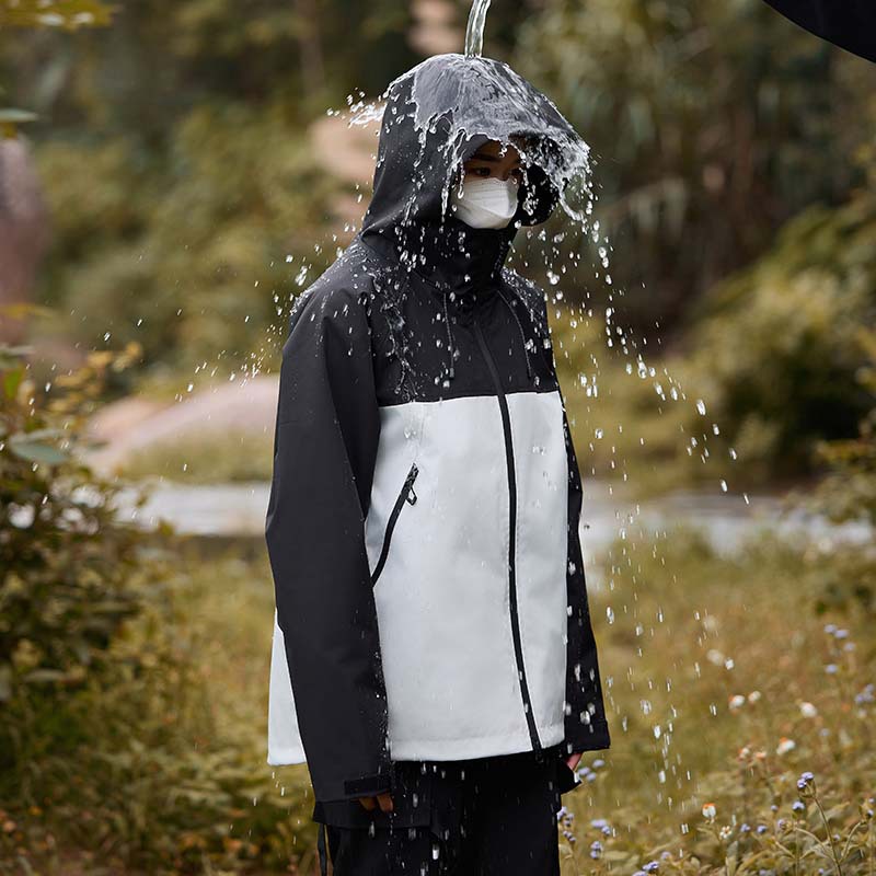Graphene-lined Outdoor Hiking And Mountaineering Apparel