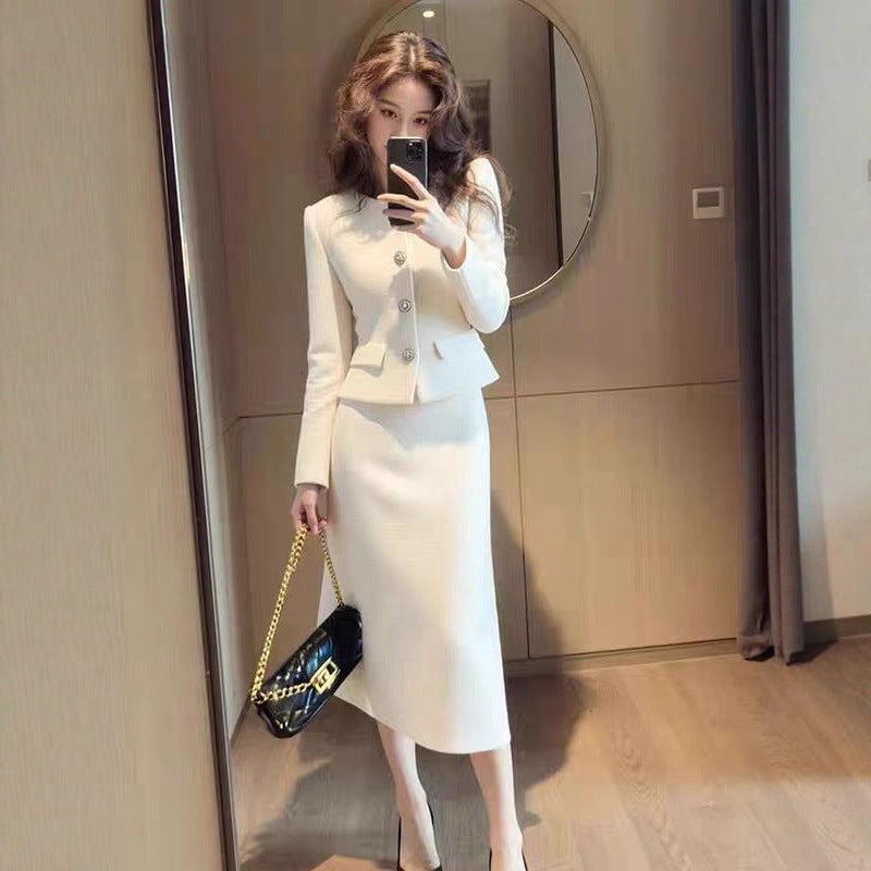 AutumnWinter Elegant And Sophisticated Coat And Skirt Set